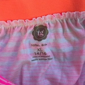 Short Pink Sleeve Tee Fits up to a size Small
